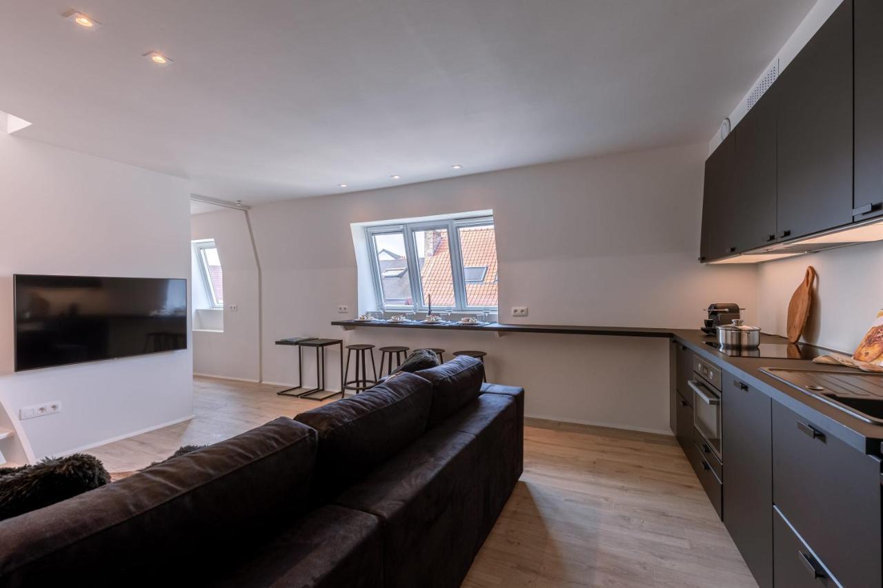 Duplex-Apartment With Terrace On Top Location In Гент Екстериор снимка